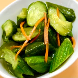 A03. Cucumber Salad 凉拌黄瓜.